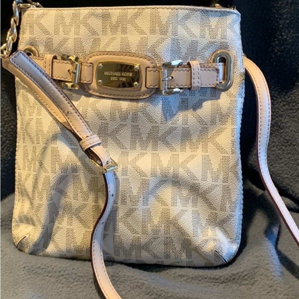 Michael Kors crossbody bag